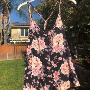 Black floral tank top